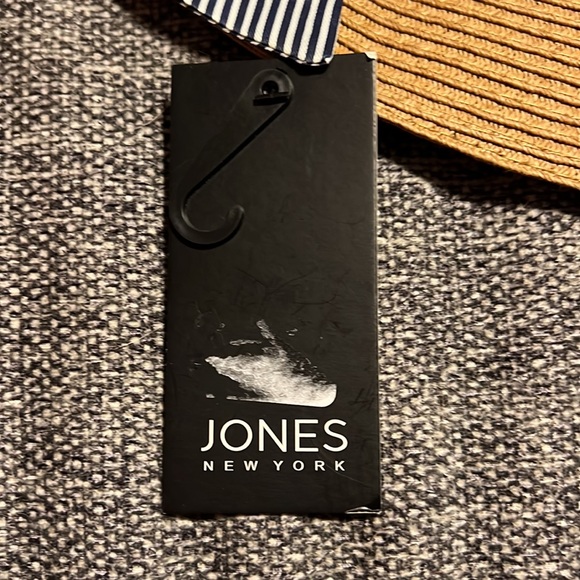 NWT. JONES NEW YORK  STRIPED SCARF WOVEN SUN HAT - NATURAL - Picture 5 of 9